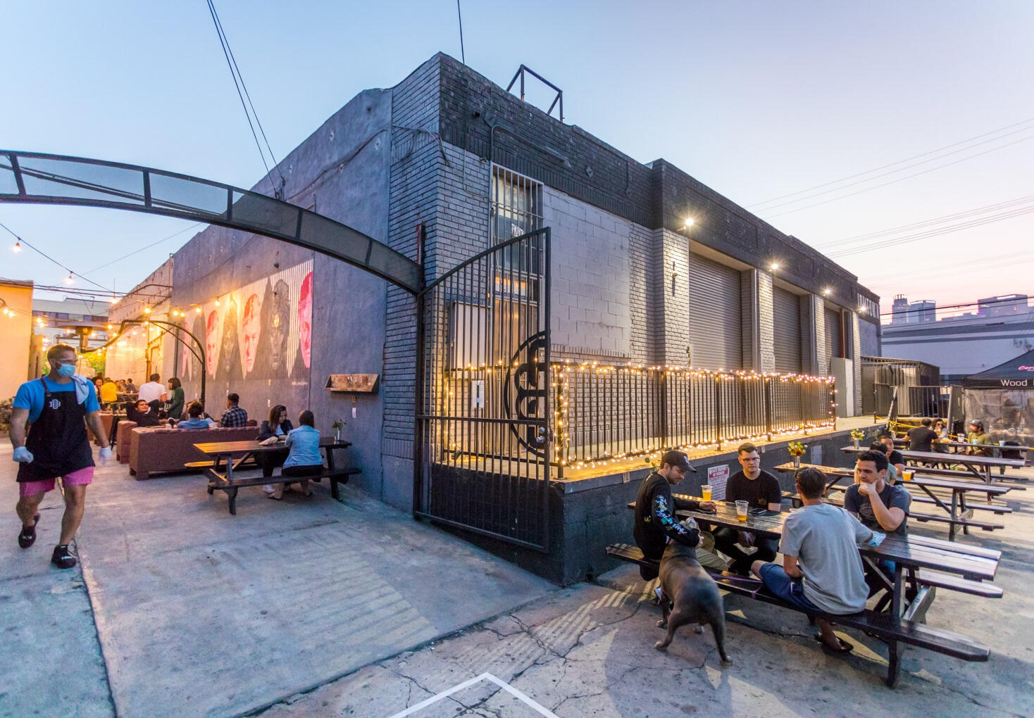 David Bowie 7 Times - Street View, Los Angeles, 2016.